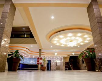 Susin Hotel - Mafra - Lobby