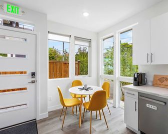 The Dreadfort's Flayed Bolton's Suite - Seattle - Cocina