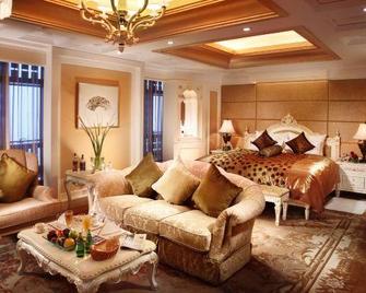 Power Valley International Hotel - Baoding - Bedroom