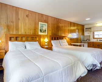 Wonderful studio steps from the bay w/free WiFi, kitchenette, great water views - Alton - Habitación