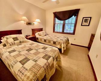 Baileys Harbor Yacht Club Resort - Baileys Harbor - Habitación