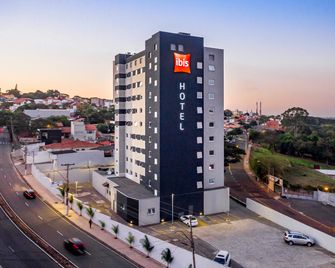 ibis Americana - Americana - Building