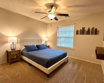 Lovely House in The Woodlands - Magnolia