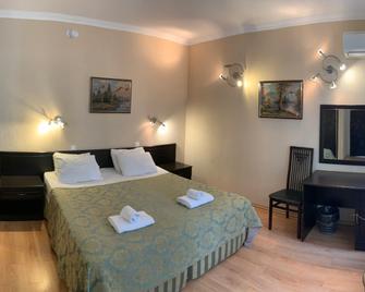 Guest House Aks - 索契 - 臥室