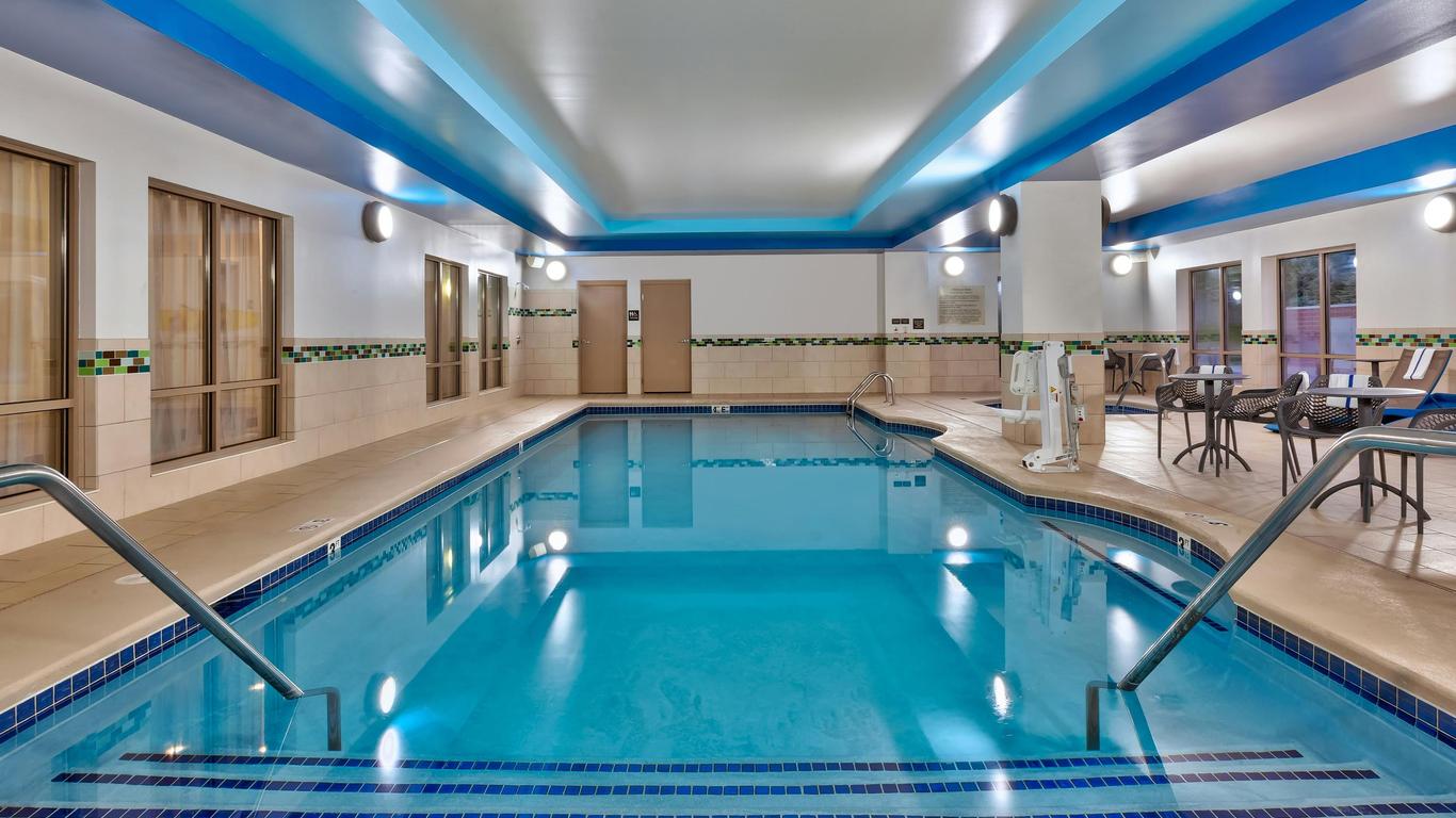 Hampton Inn and Suites Flint/Grand Blanc