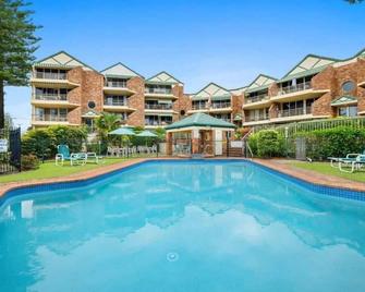 North Kirra Ocean Gem - perfect family holiday - Bilinga - Pool