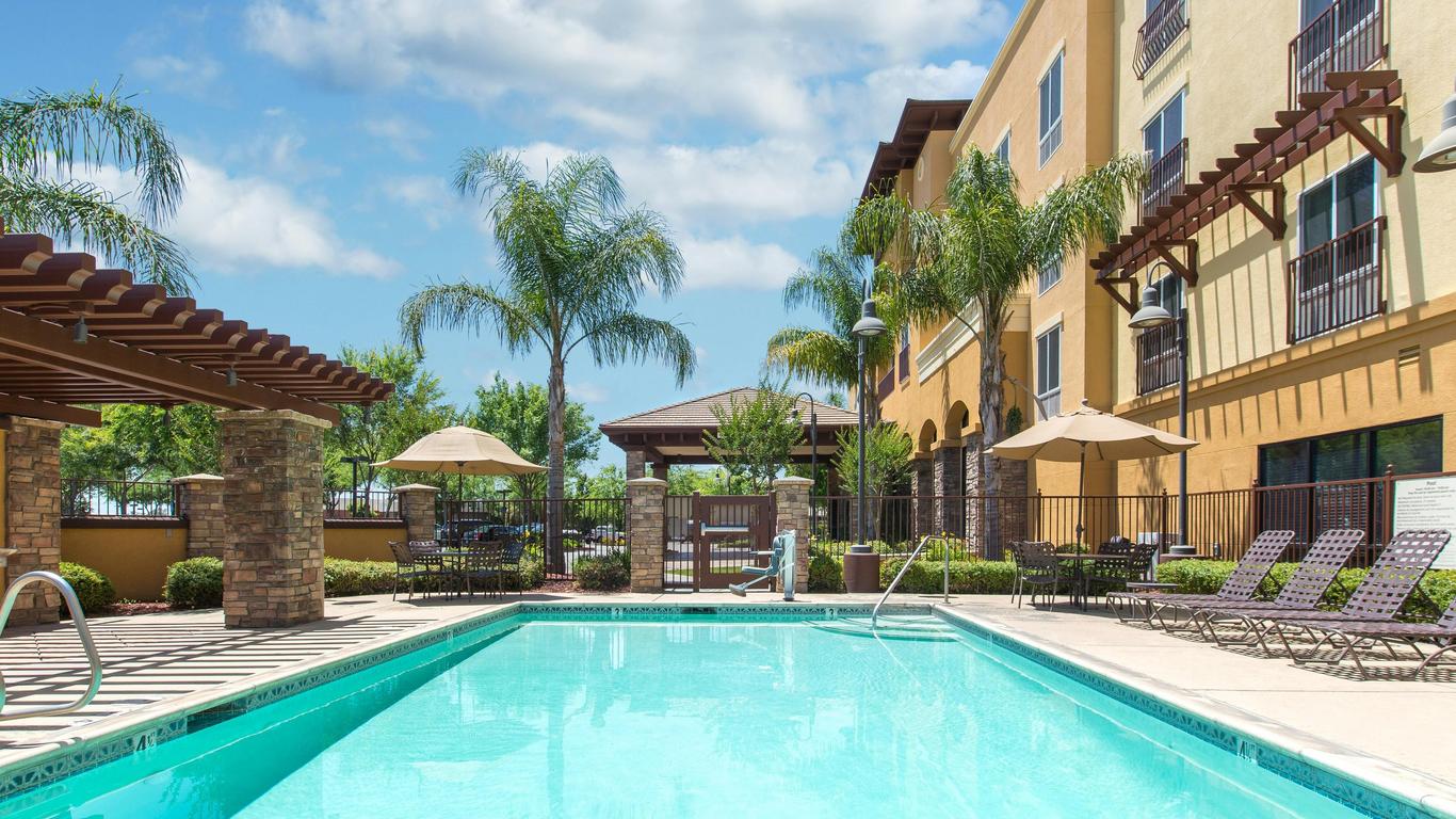 Hampton Inn & Suites Lodi