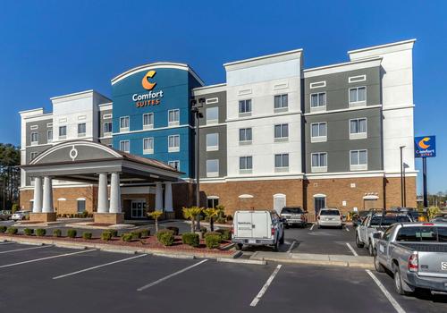 Comfort Suites Florence I 95 From 60