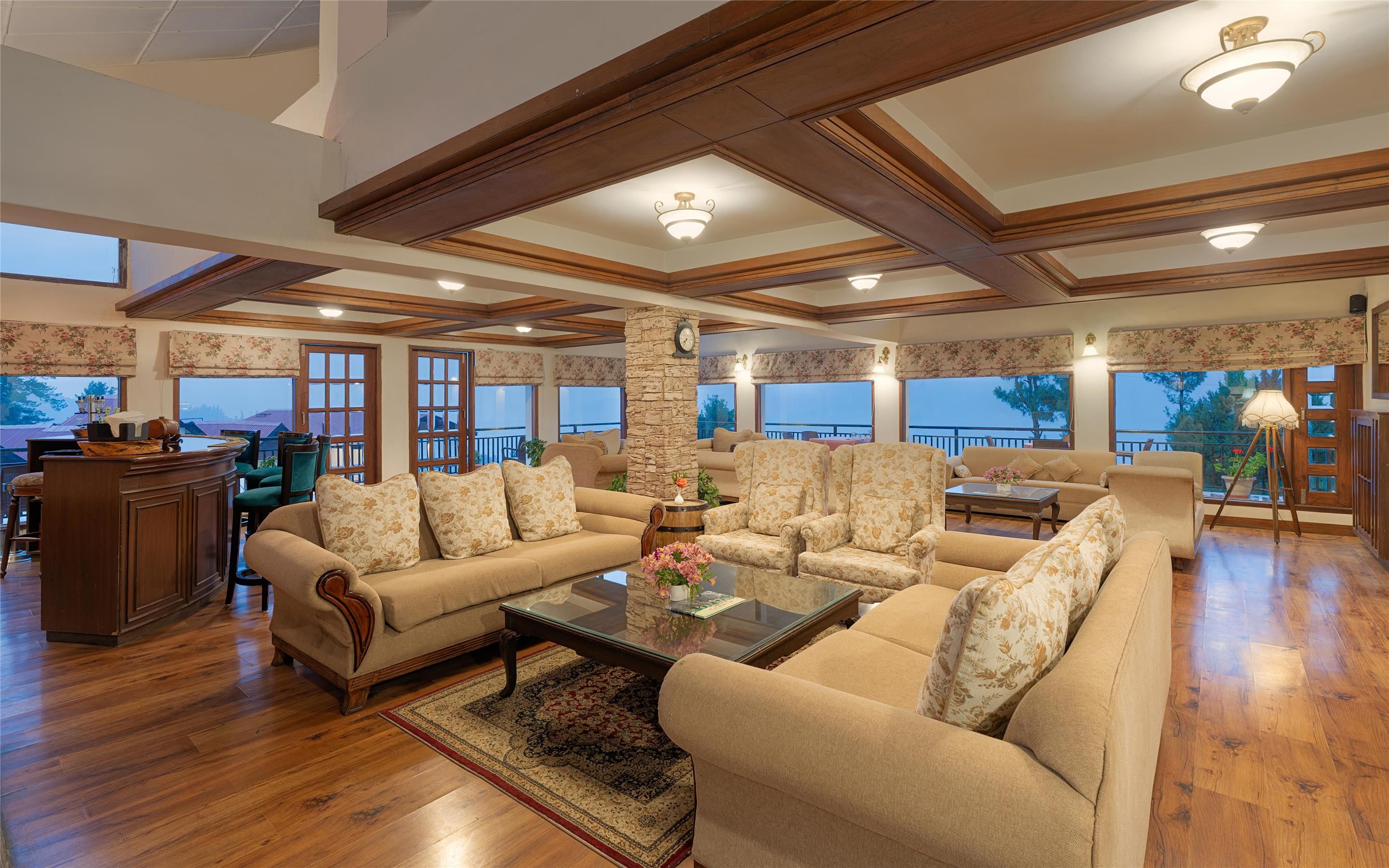 Koti Resorts - שימלה - בר