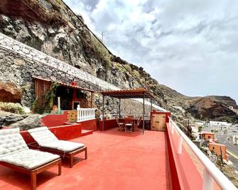 Apartment with Private Terrace and Panoramic Sea Views - Valverde - Balkon