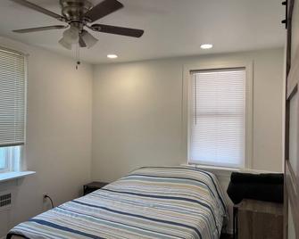 2-Bedroom Apt Einstein Hospital Wifi, Ac, Pet Friendly - Philadelphie - Chambre