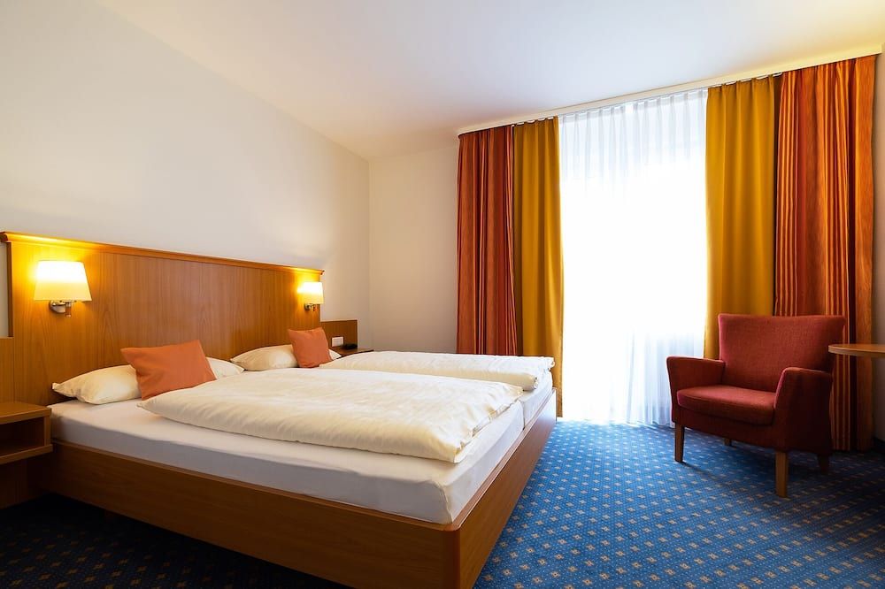 Hotel Am Steinberg - Hildesheim - Schlafzimmer