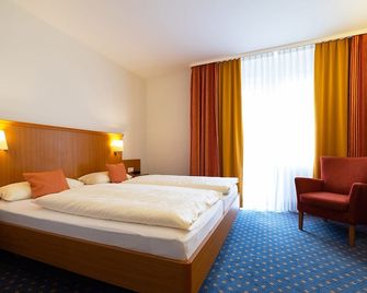 Hotel Am Steinberg - Hildesheim - Schlafzimmer