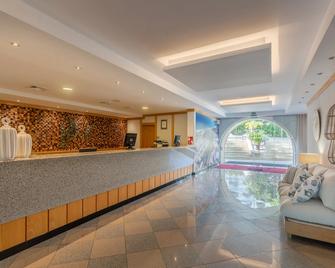 Luna Solaqua - Albufeira - Front desk