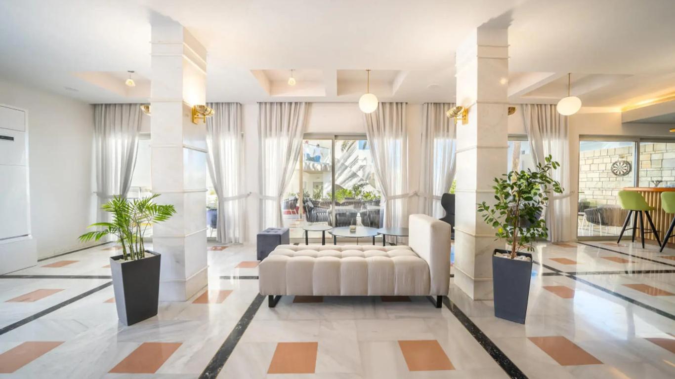 Adele Beach Hotel