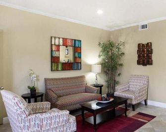 Studio 6 Luling La - Luling