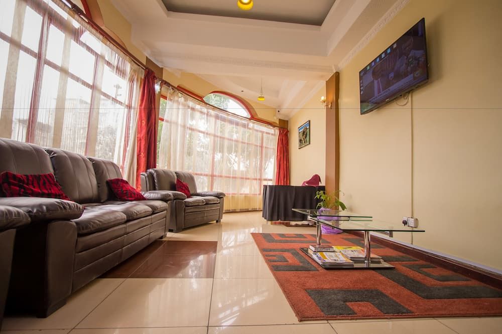 Chester Hotel - Nakuru - Sala de estar