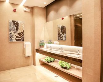 Sotogrande Hotel Katipunan - Quezon City - Koupelna