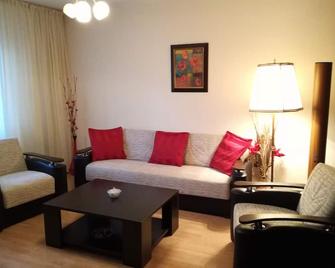 Exquisite Apartment - Bucharest - Living room
