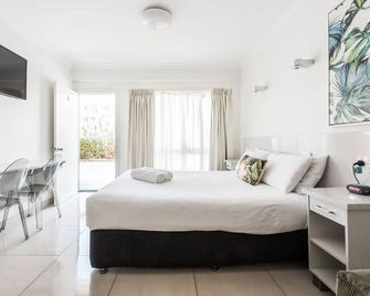 هيبيسكوس موتل - بيرون باي - غرفة نوم