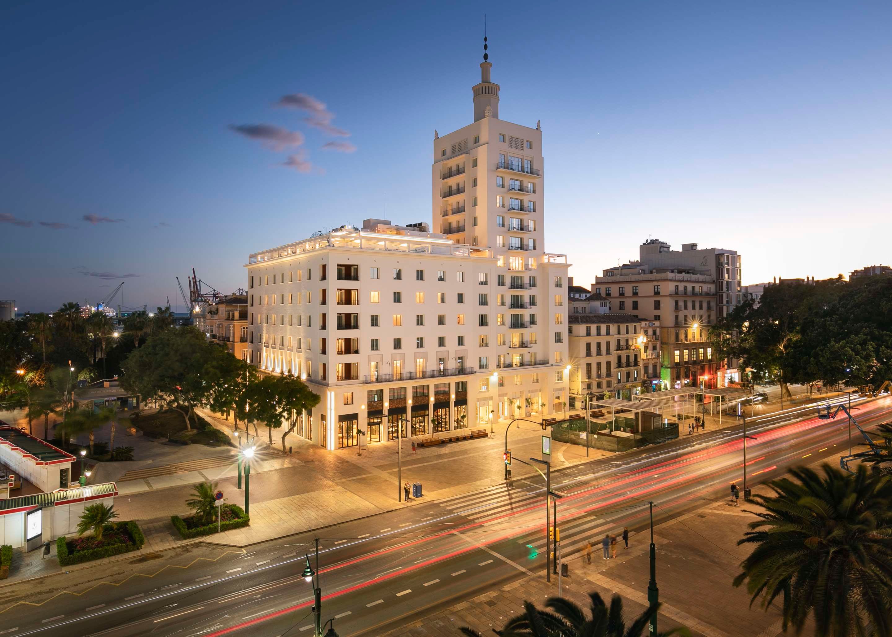 Exterior del Only YOU Hotel Málaga, admite mascotas