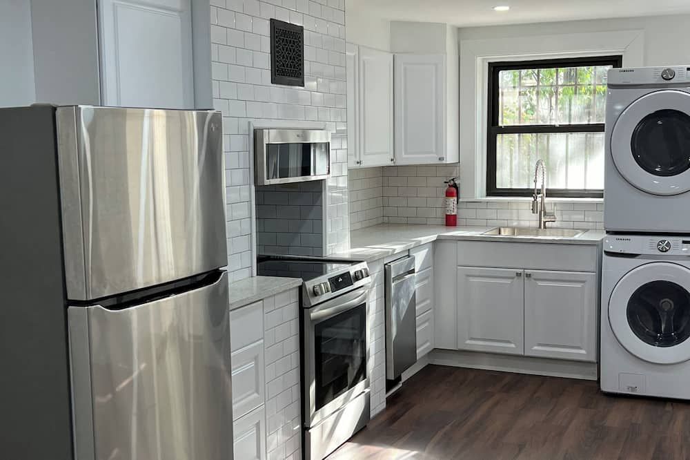 Share this Historic Brownstone with the Host! - بروكلين - مطبخ