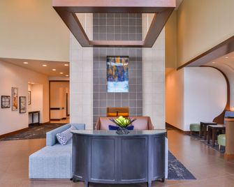 Hyatt Place Herndon Dulles Airport - East - Herndon - Lobi