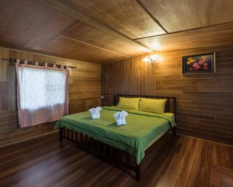 Alongkorn farm and resort - Kaeng Krachan