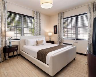 Tradewinds Apartment Hotel - Miami Beach - Bedroom