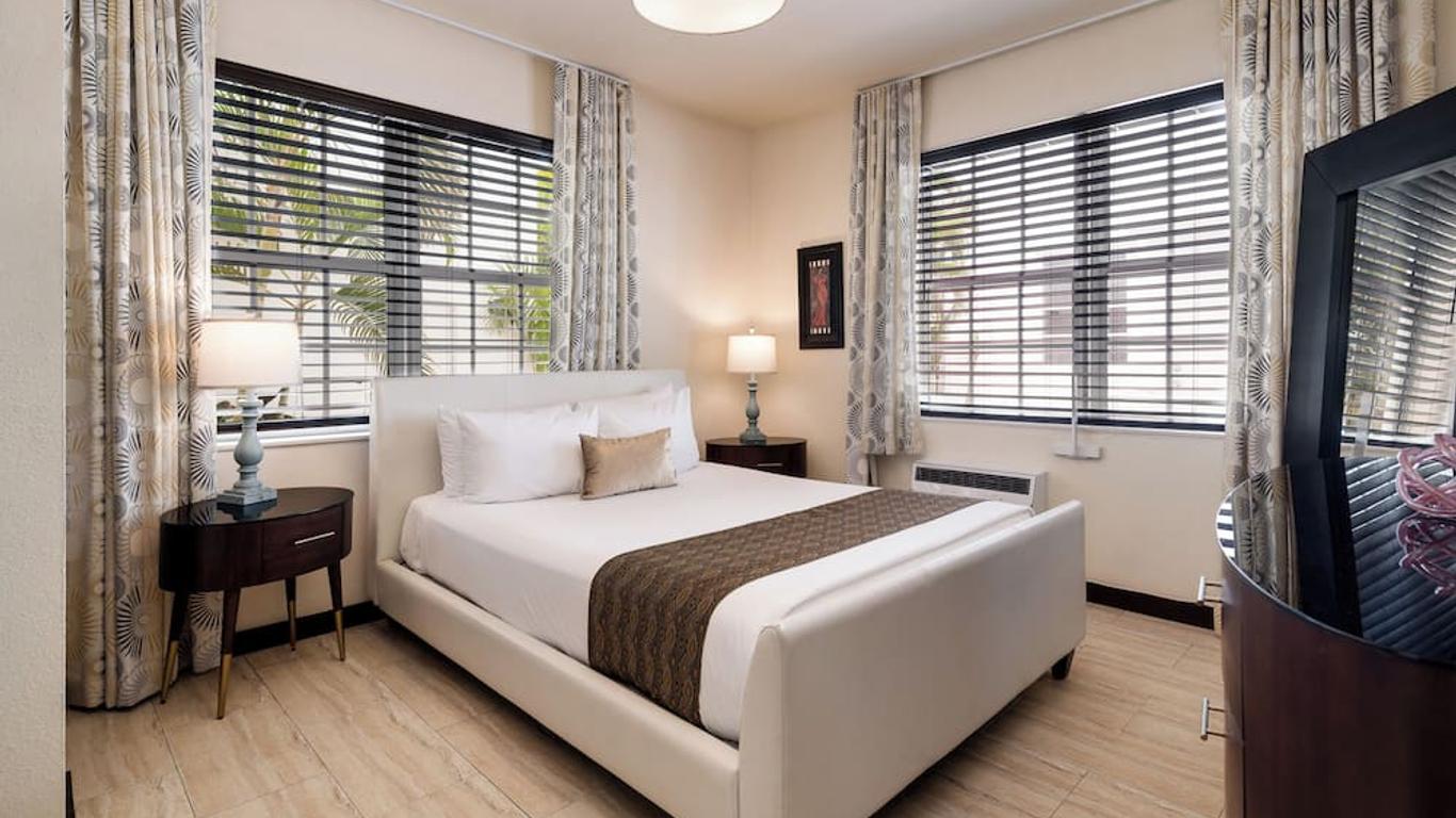 Tradewinds Apartment Hotel