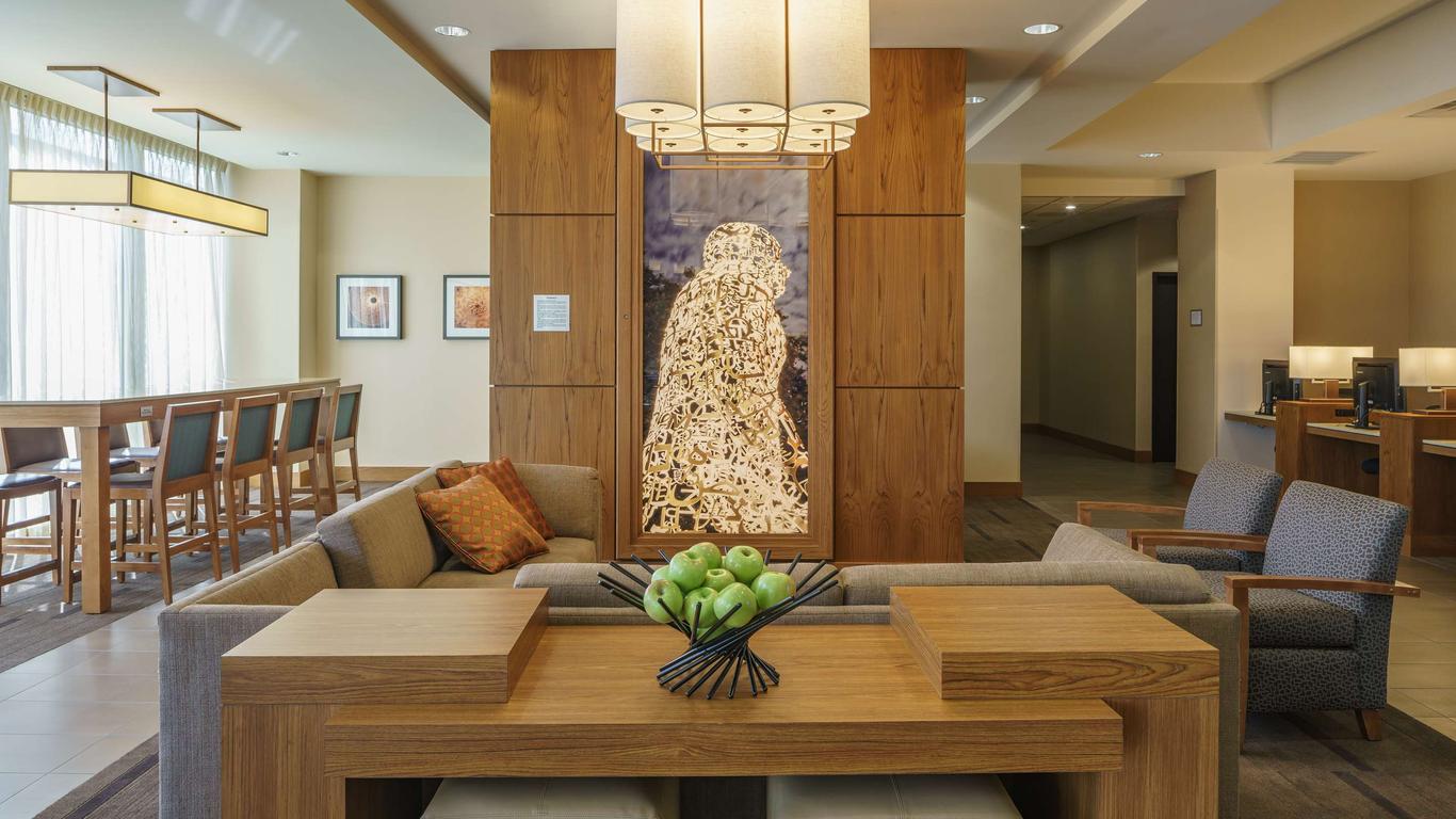 حياة بليس هيوستن غاليريا