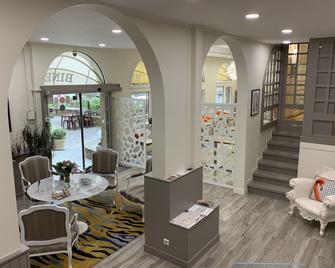 Hotel Biney - Rodez - Lobby