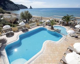 Sea Breeze - Agios Gordios - Zwembad