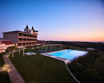 Bakucha Vineyard Hotel ve Spa - Lüleburgaz - Pool