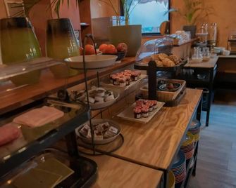 Simplon Hostel - Groninga - Buffet