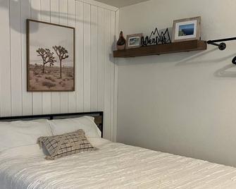 Cactus Casita: Stay Small, Live Big- Your Perfect Alamo City Escape - San Antonio - Quarto