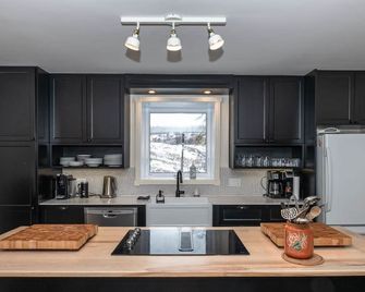 Hôtel à la maison - La Grand'Maison de Charlevoix - Murray Bay - Cuisine