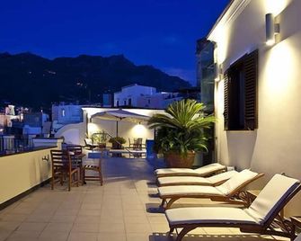 Hotel Villa Carolina - Forio - Balkong