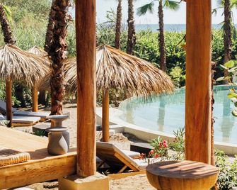 Kymaia Hotel Puerto Escondido - Tlachicón