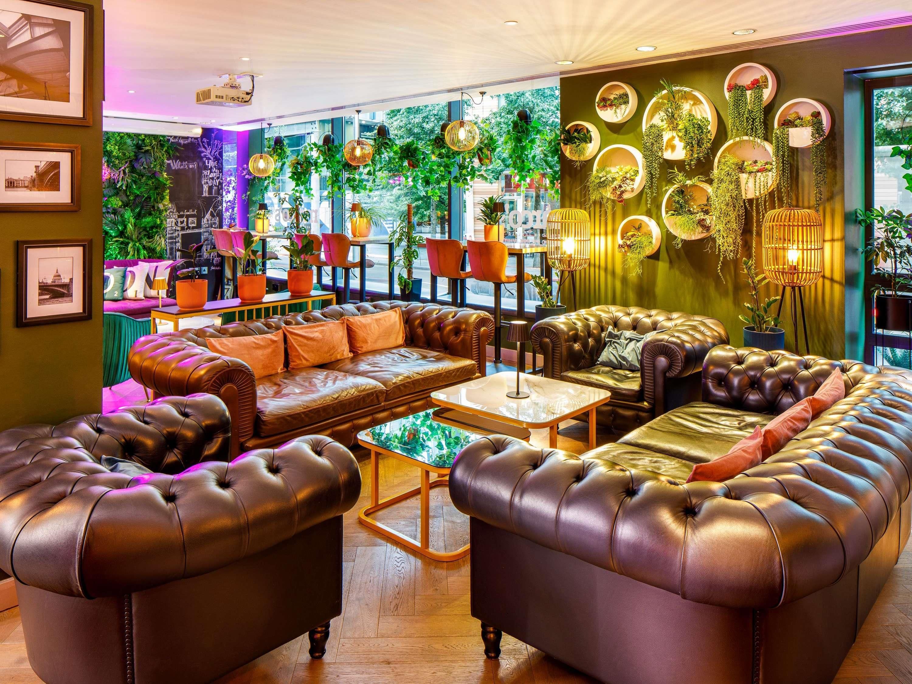 مركيور جسر لندن