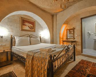 Nomads Cave Hotel & Rooftop - Göreme - Bedroom