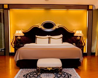 فندق غراند اكسلسيور البرشاء - دبي - غرفة نوم