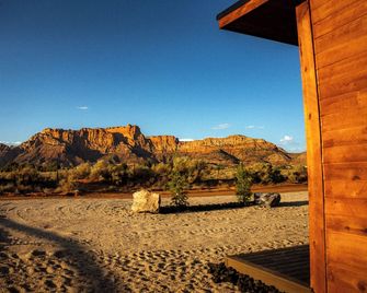 Desert Sage Retreat - Colorado City