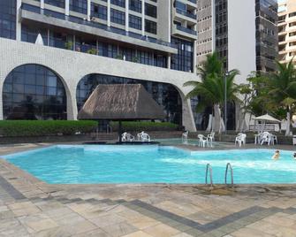 Flat Edf Golden Beach - Jaboatao dos Guararape - Piscine