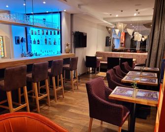 Hotel Empire - לוקסמבורג סיטי - בר
