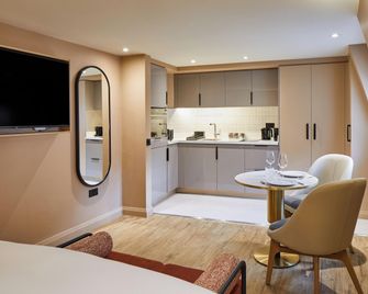 master Cannon - London - Kitchen