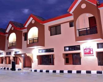 De Wise Hotel - Ibadan - Building
