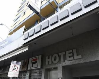 Hotel Paraiso - Santa Maria - Gebäude