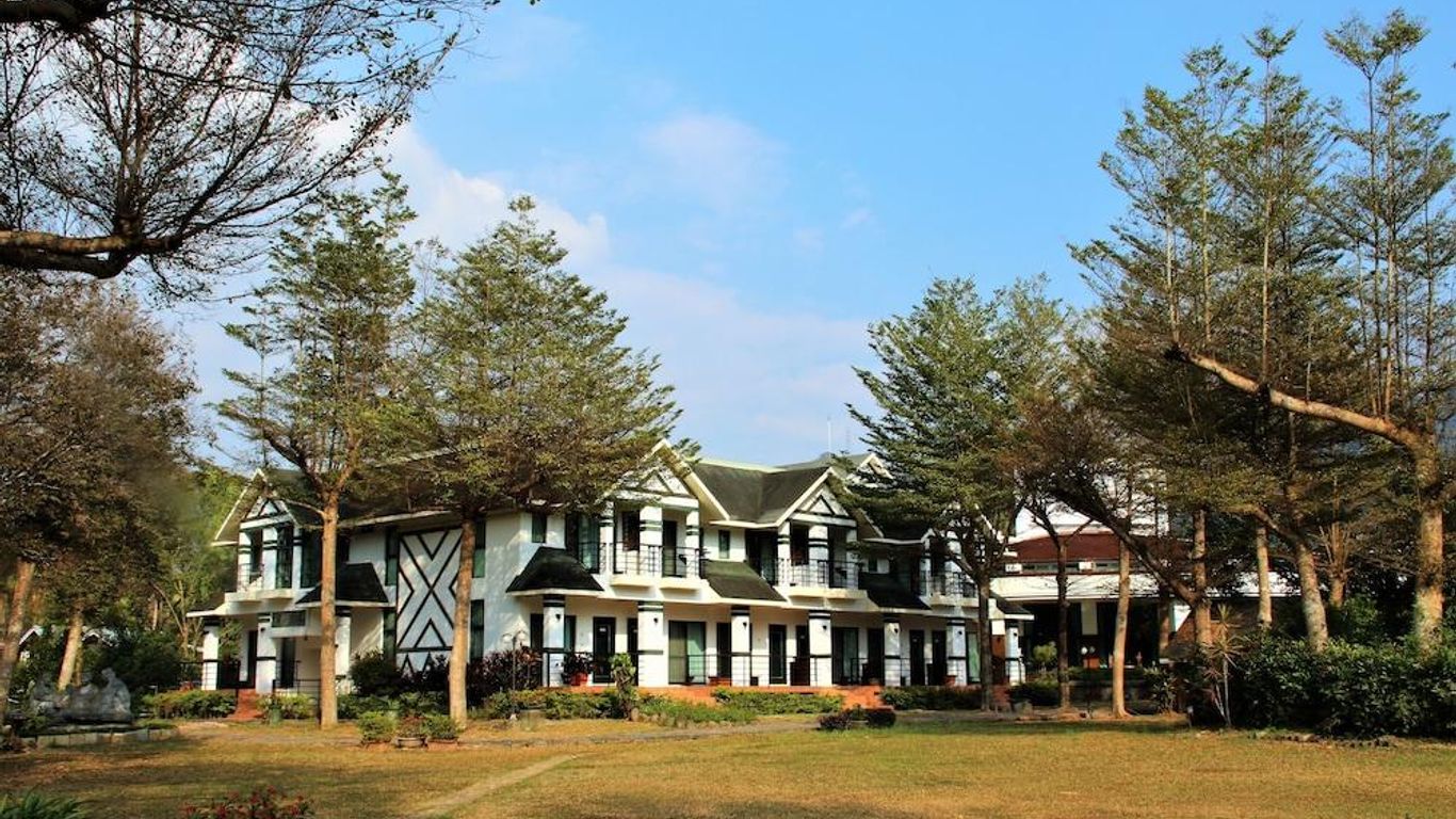 Atunas Holiday Country