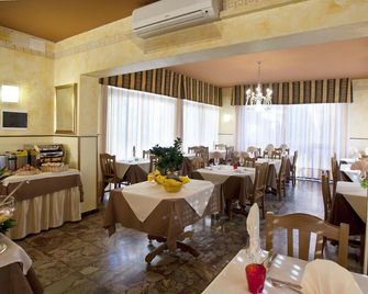 Hotel Villa Bruna - Caorle - Ravintola